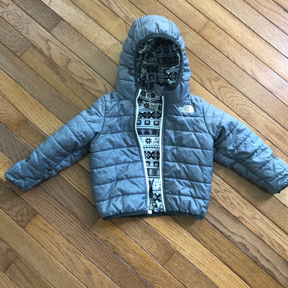North Face REVERSIBLE coat